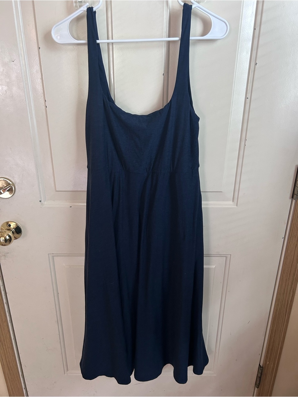 Beyond Yoga Featherweight At The Ready Square Neck Midi Dress - Large